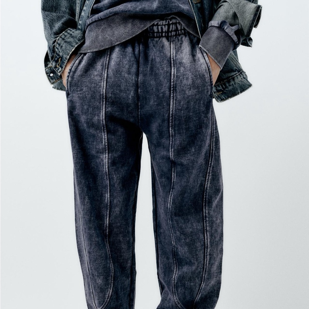 TAPERED FIT WASHED EFFECT PLUSH PANTS